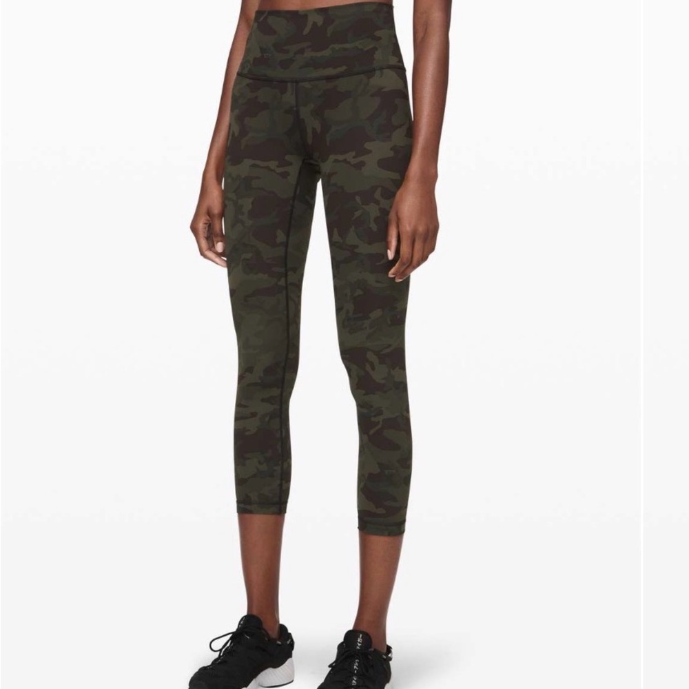 Lululemon Wunder Under High-Rise Tight 25" - Full-On Luxtreme - size 6 - Camo